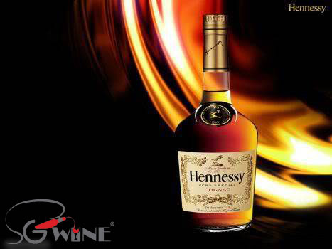 Rượu Hennessy VS 700ml giá tốt nhất